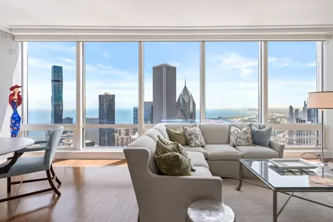 Living - 401 N Wabash Ave #55F, Chicago, IL 60611 photo 4 of 6