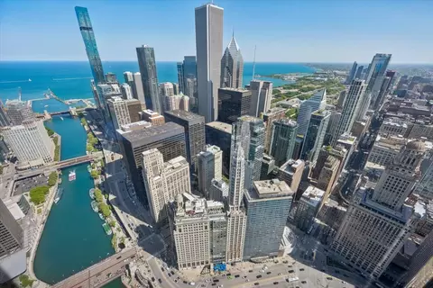 View/Area - 401 N Wabash Ave #55F, Chicago, IL 60611 photo 3 of 17