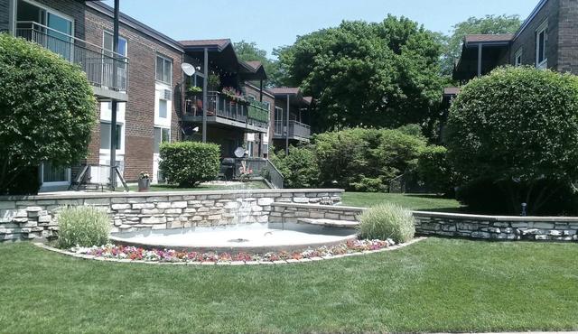 6359 N Ridge Ave #302, Chicago, IL 60660