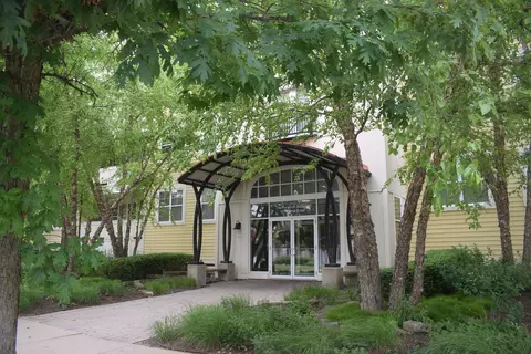 977 Harris Rd #32, Grayslake, IL 60030