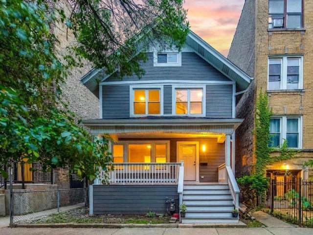 3105 W Leland Ave, Chicago, IL 60625