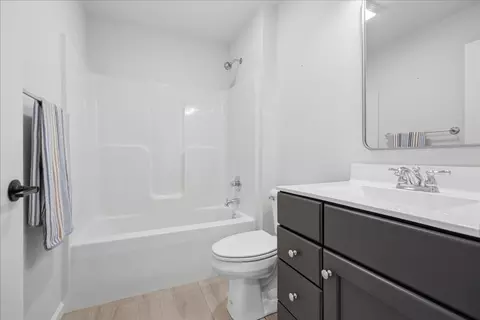 Bath - 1771 Lacebark Way, Normal, IL 61761 photo 1 of 4