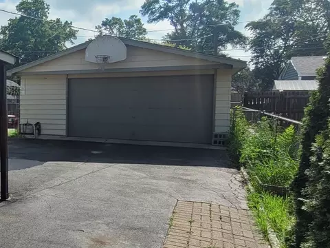 14545 Avers Ave, Midlothian, IL 60445 photo 19