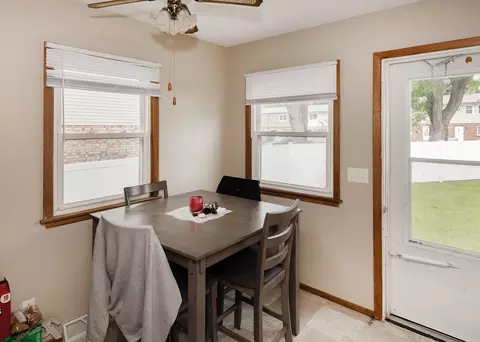 100 W Spring St, Eldridge, IA 52748 photo 8