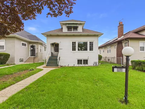 625 S 18th Ave, Maywood, IL 60153