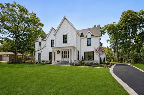 Exterior - 880 Bittersweet Dr, Northbrook, IL 60062 photo 2 of 6