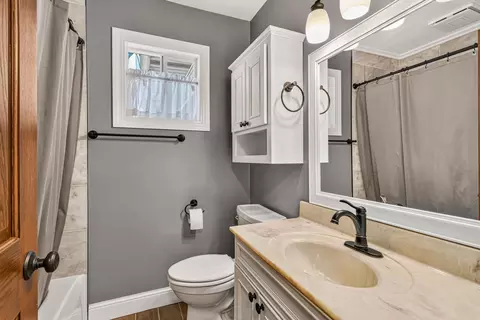 Bath - 718 E Chestnut St, Monticello, IL 61856 photo 3 of 3
