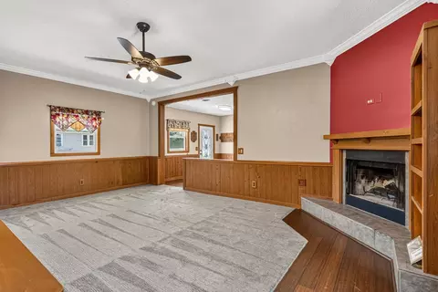 Living - 718 E Chestnut St, Monticello, IL 61856 photo 3 of 3