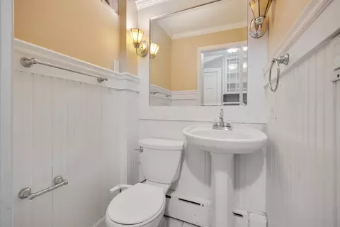 Bath - 1314 Glenview Rd, Glenview, IL 60025 photo 1 of 3