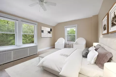 Bedroom - 1314 Glenview Rd, Glenview, IL 60025 photo 2 of 5