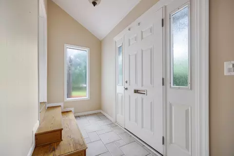 Entry Way - 1314 Glenview Rd, Glenview, IL 60025 photo 1 of 2