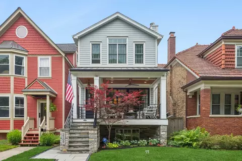 2109 W Sunnyside Ave, Chicago, IL 60625