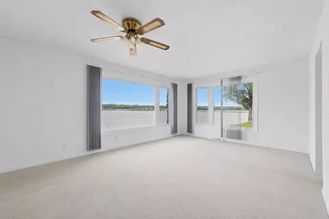 Living - 1501 State Ave, Hampton, IL 61256 photo 5 of 6