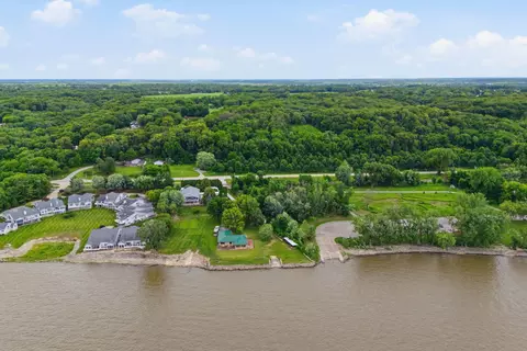 View/Area - 1501 State Ave, Hampton, IL 61256 photo 6 of 9