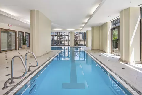 Exterior - 21 E Huron St #2803, Chicago, IL 60611 photo 4 of 6