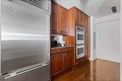 Kitchen - 21 E Huron St #2803, Chicago, IL 60611 photo 2 of 3