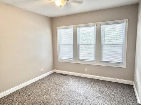 25 Westclox Ave, Peru, IL 61354 photo 13