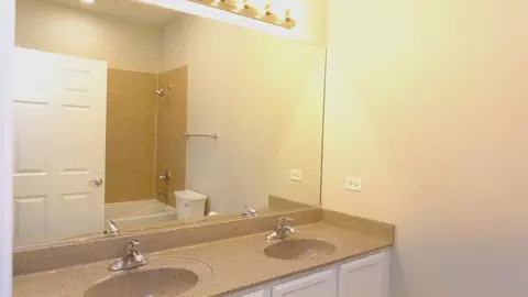 347 E 25th Pl #2E, Chicago, IL 60616 photo 6