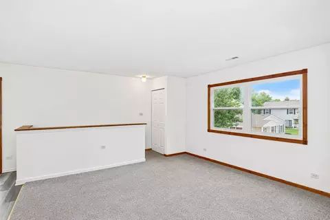 320 Joan Ct #D, Bartlett, IL 60103 photo 6