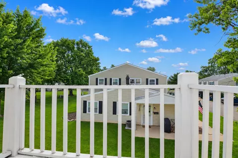 320 Joan Ct #D, Bartlett, IL 60103 photo 14