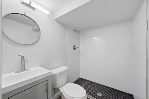 1111 E 93rd St, Chicago, IL 60619 photo 9