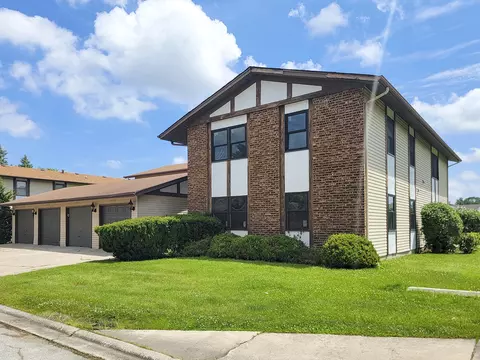 19215 Elm Dr #19215, Country Club Hills, IL 60478