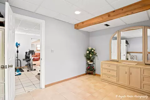 Entry Way - 2494 Forest View Rd, Lindenhurst, IL 60046 photo 2 of 2