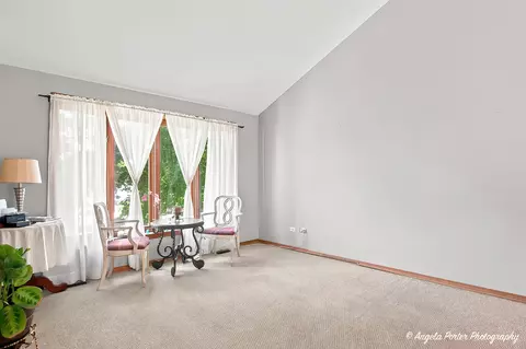 Living - 2494 Forest View Rd, Lindenhurst, IL 60046 photo 1 of 5