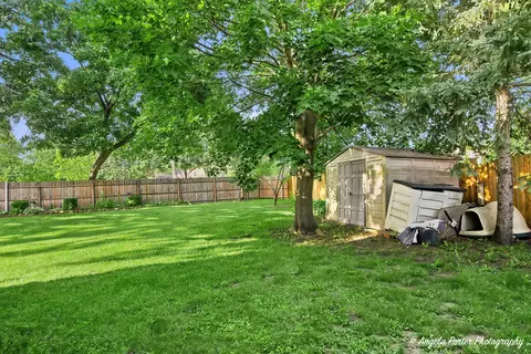 Exterior - 2494 Forest View Rd, Lindenhurst, IL 60046 photo 6 of 6