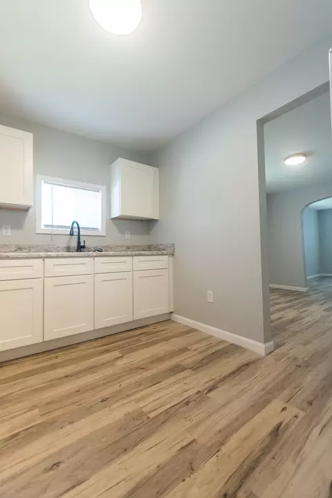 1820 W 9th St, Dixon, IL 61021 photo 12