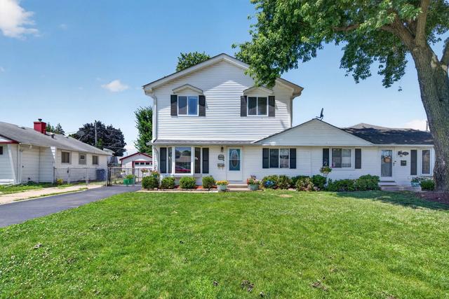 8856 S Komensky Ave, Hometown, IL 60456