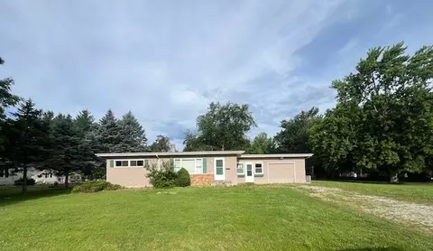 41 Sadowski Ct, Decatur, IL 62521