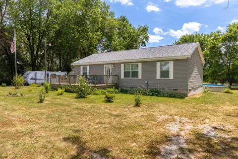 8184 Knox Rd, West Frankfort, IL 62896
