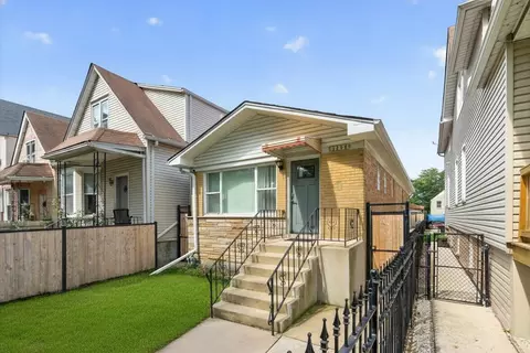 1734 N Karlov Ave, Chicago, IL 60639