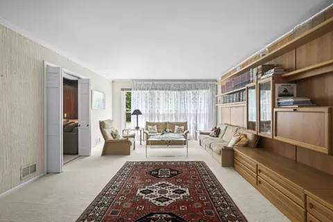 Living - 1 Oak Creek Rd, Rolling Meadows, IL 60008 photo 1 of 6