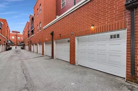 318 E 25th Pl #2E, Chicago, IL 60616 photo 15