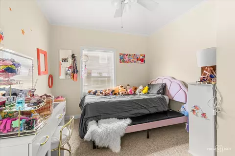 Bedroom - 384 E Chicago St, Elgin, IL 60120 photo 1 of 2