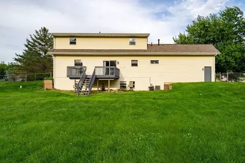 Exterior - 131 N Gadwall Ln, Downs, IL 61736 photo 7 of 8