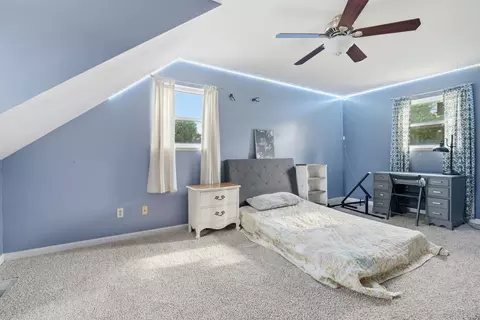 Bedroom - 131 N Gadwall Ln, Downs, IL 61736 photo 5 of 6