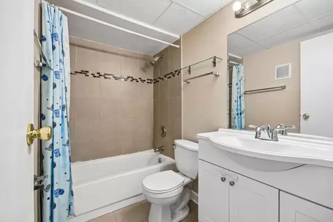 5403 Chateau Dr #4, Rolling Meadows, IL 60008 photo 12