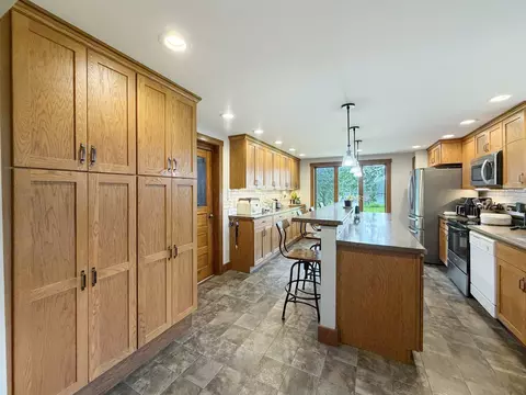 Kitchen - 204 W Pearl St, Lanark, IL 61046 photo 7 of 8