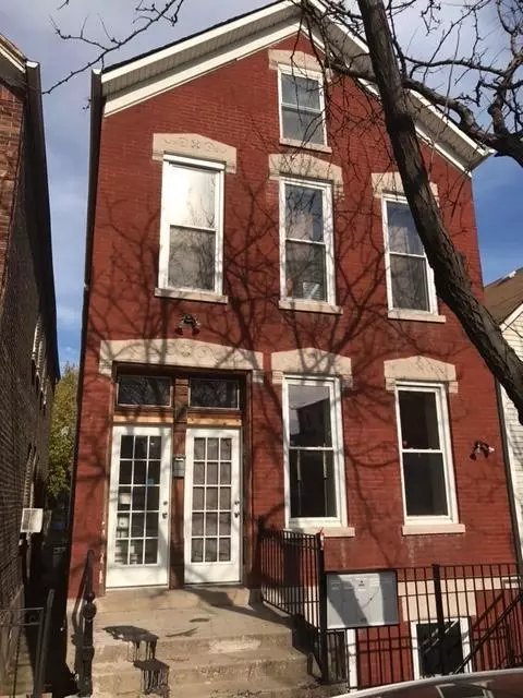 2148 W 18th St, Chicago, IL 60608