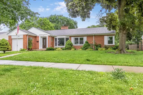 155 Cornell Ave, Des Plaines, IL 60016 photo 1