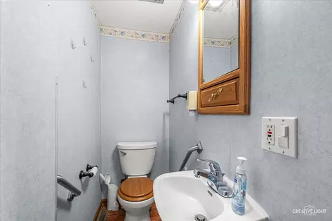 Bath - 386 E Chicago St, Elgin, IL 60120 photo 1 of 5