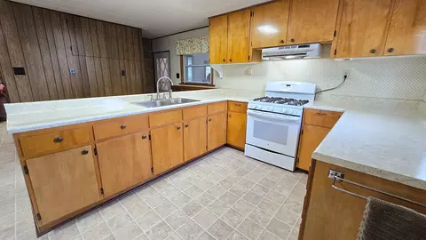 2769 Old 51 Rd, Sandoval, IL 62882 photo 25