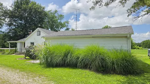 2769 Old 51 Rd, Sandoval, IL 62882 photo 7