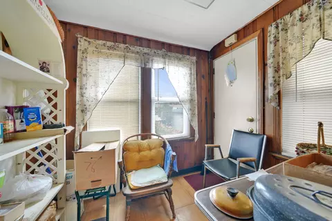 Entry Way - 3131 N Major Ave, Chicago, IL 60634 photo 1 of 2
