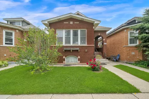 3131 N Major Ave, Chicago, IL 60634
