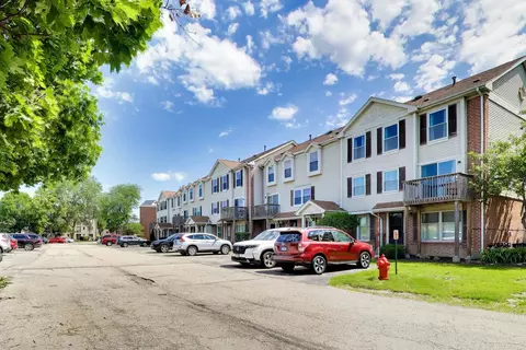 5602 Tinder Dr #6, Rolling Meadows, IL 60008 photo 1