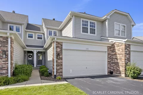 152 Tanglewood Dr, Glen Ellyn, IL 60137